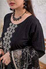 PREMIUM LAWN 3 PIECE UNSTITCHED EMBROIDERED MONOCHROME